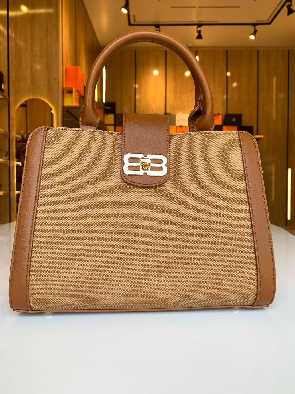 Sac à main BAGCO – Élégance quotidienne en tissu marron | Réf. : SAC-5040